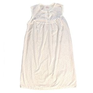 Vintage Regal Rose white & pink floral night gown